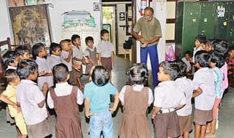 எங்கள் பள்ளிக் குழந்தைகளுக்கு சமைக்கத் தெரியும்: அம்மா பள்ளியின் அடையாளமாகத் திகழும் சம்பக் பள்ளி