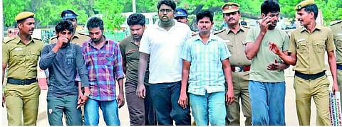 ரூ.12 கோடி மரகத கல் திருட்டு: 6 பேர் கைது