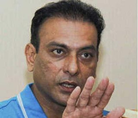 இங்கிலாந்து கேப்டன் குக்கை இந்திய அணி எழும்ப விடக்கூடாது: ரவி சாஸ்திரி