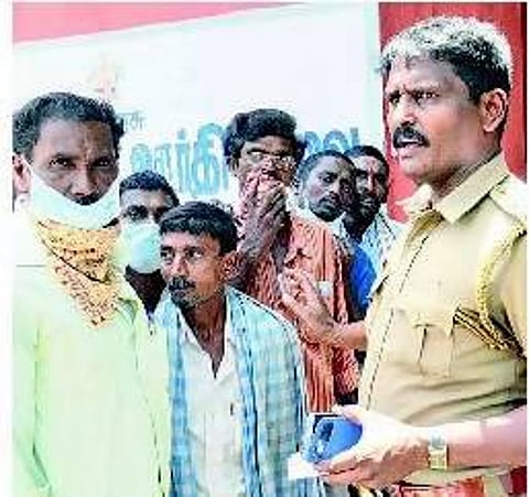 மவுலிவாக்கம் கட்டிட விபத்து: ஒரே உடலை கேட்டு தகராறு