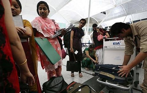 இராக்கில் விடுவிக்கப்பட்ட நர்ஸ்கள் கொச்சி வந்தடைந்தனர்: பிரதமர் மோடிக்கு உம்மன் சாண்டி நன்றி