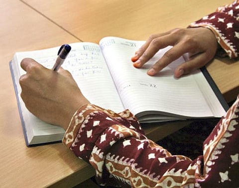 குளிர்காலத்தில் பிறக்கும் ஆண்கள் இடது கை பயன்பாட்டாளர்கள்- ஆய்வில் ருசிகரத் தகவல்