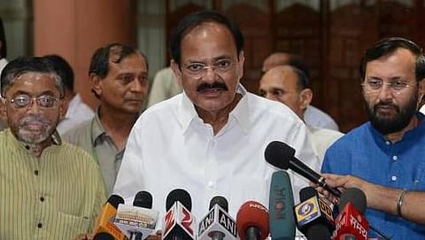 விலைவாசி உயர்வைக் கட்டுப்படுத்த அவகாசம் தேவை: வெங்கய்யா நாயுடு