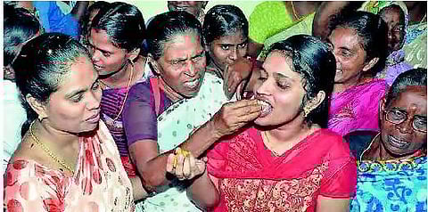 தமிழக அரசு எனக்கு உதவி செய்யவேண்டும்: இராக்கிலிருந்து திரும்பிய நர்ஸ் மோனிஷா வலியுறுத்தல்