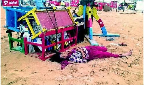 பெசன்ட் நகர் கடற்கரையில் துப்பட்டாவால் கழுத்தை இறுக்கி இளம் பெண் கொலை: தப்பிச் சென்ற காதலனுக்கு போலீஸ் வலைவீச்சு