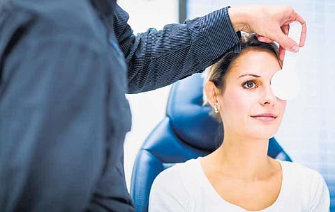 4 வருடங்கள், 90 பேர், 180 பேருக்கு வெளிச்சம் இமைகள் சுந்தரராஜனின் தொடரும் தானம்