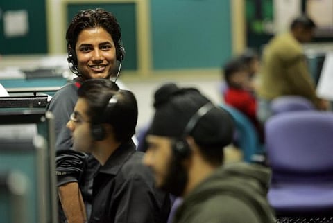 சேவைத்துறை: அதிவேக வளர்ச்சியில் 2-ம் இடத்தில் இந்தியா