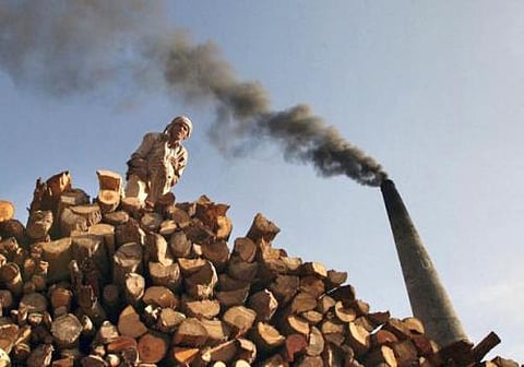 சுற்றுச்சூழலை மாசுபடுத்தாத தொழில்களுக்கு மானியம்