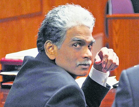 மனைவி, 2 குழந்தைகளை கொன்ற இந்தியருக்கு ஆயுள்: அமெரிக்க நீதிமன்றம் தீர்ப்பு