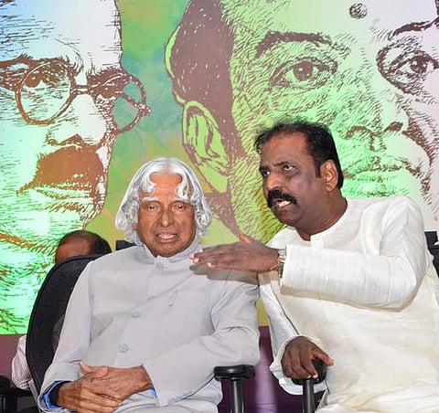 செம்மொழிக்கு உரிய உயரம் தமிழுக்கு இதுவரை கிடைக்கவில்லை: கவிஞர் வைரமுத்து வேதனை