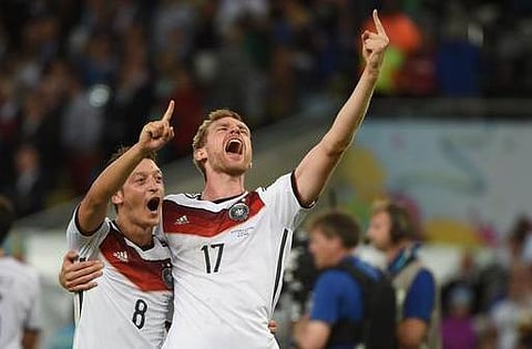 ஜெர்மனி வீரர்களின் உதிராத உத்வேகமும் அர்ஜென்டீனா பேரழகிகளின் கண்ணீரும்