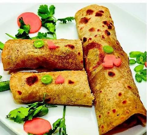 வகை வகையான மதிய உணவு - வெஜ் ரோல்ஸ்