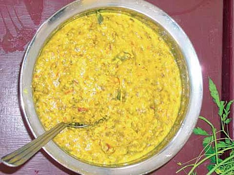 கொள்ளைக் கொள்ளும் கோவை - முருங்கைக்கீரை ரசம்