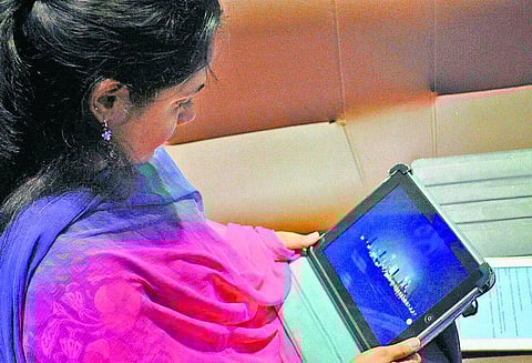 முதலில் படப்பிடிப்பு; பிறகு ரிக்கார்டிங்!- புதிய முயற்சியில் ஒரு ரொமாண்டிக் பாடல்