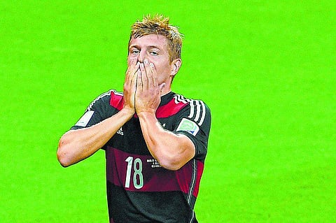 ரியல் மாட்ரிட் அணியில் டோனி குரூஸ்