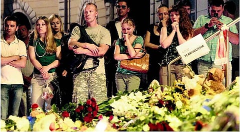 விமானம் சுட்டு வீழ்த்தப்பட்ட சம்பவம்: ரஷ்யா மீது அமெரிக்கா சந்தேகம் - மலேசியா, உக்ரைன் தலைவர்களுக்கு ஒபாமா அழைப்பு