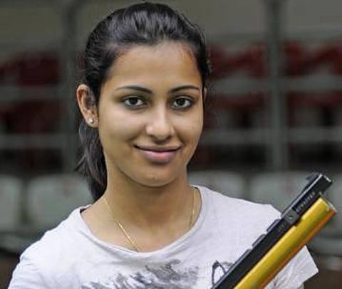 வேட்டைக்கு எதிராக ஹீனா பிரச்சாரம்