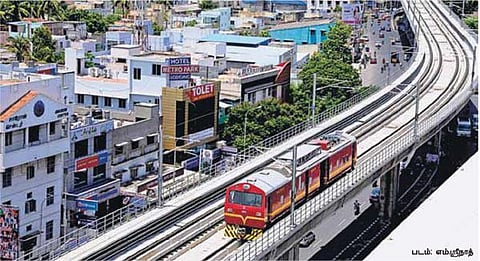 மெட்ரோ ரயிலை முந்தும் ரியல் எஸ்டேட்: வசதிகள் பெருகும்.. வர்த்தகம் களைகட்டும்..!