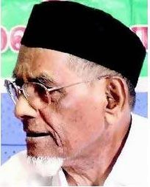 முதுபெரும் தமிழறிஞர் நயினார் முகமது காலமானார்