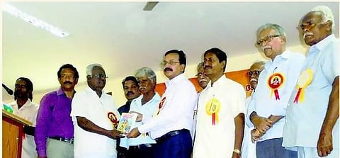 ராசேந்திரன் போற்றுதும்… ராசேந்திரன் போற்றுதும்…! - சோழ மன்னன் அரியணை ஏறிய 1000-வது ஆண்டு விழா கோலகலமாக தொடங்கியது