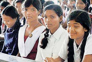 தலித் - பழங்குடி மாணவர்களுக்கு: முனைவர் படிப்புக்கு உதவித்தொகை