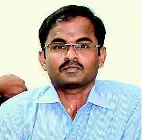 தொலைக் கல்வி பயின்று ஐ.எல்.எஸ். வெற்றி