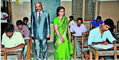 பொதுப்பணித் துறையில் 98 பணியிடங்கள் 53 ஆயிரம் பேர் போட்டி