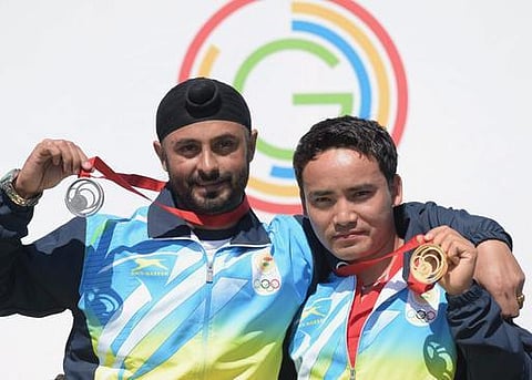 காமன்வெல்த்: தங்கம் வென்றார் ஜிது ராய்: குருபால் சிங்குக்கு வெள்ளிப் பதக்கம்