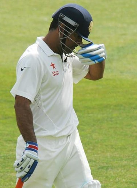 மொயீன் அலி சுழலில் சுருண்டது இந்தியா: இங்கிலாந்து அபார வெற்றி