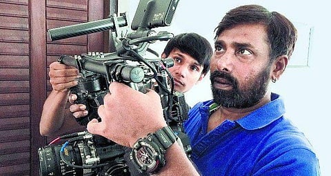 கதைகளில் தொலைந்து விடுகிறேன்: ஆர்.டி. ராஜசேகர் பேட்டி