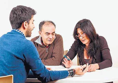 வேதனையைச் சொன்னால் வேலை கிடைக்குமா?