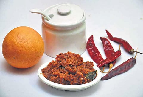 கமலா ஆரஞ்சு தோல் தொக்கு