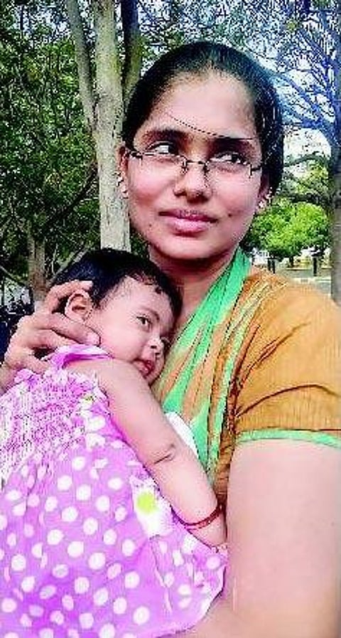 துர்கேஸ்வரியை திருமணம் செய்ய முன்னாள் துணை மேயர் ஆசிக் மீரா நிபந்தனை