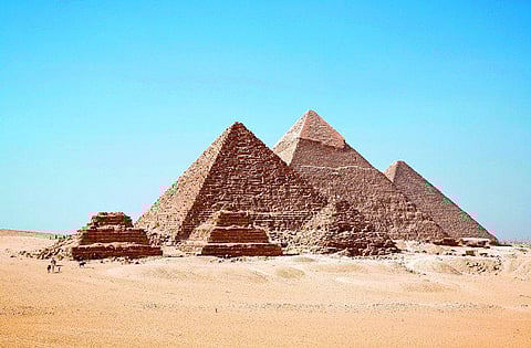பிரமிடுகள் பலவிதம்