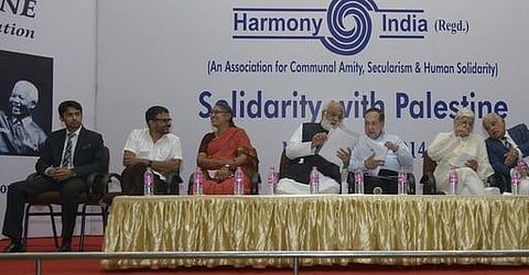 இஸ்ரேலுக்கு கடும் கண்டனம் தெரிவித்து பாலஸ்தீன அரசுக்கு இந்தியா உதவ வேண்டும்: ‘ஹார்மனி இந்தியா’ அமைப்பு தலைவர் ‘இந்து’ என்.ராம் வேண்டுகோள்