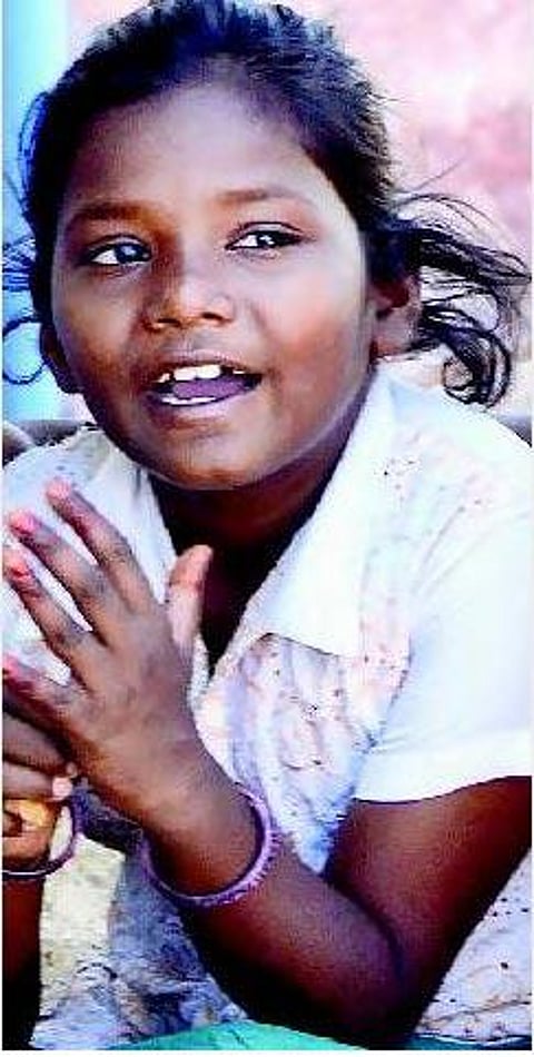 கூரை வீட்டில் தீ: ஒரே குடும்பத்தைச் சேர்ந்த 4 பேர் பரிதாப பலி