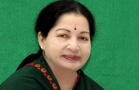 அரசு சேவை தாமதமின்றி கிடைக்க அம்மா மக்கள் சேவை மையம் : பேரவையில் முதல்வர் ஜெயலலிதா அறிவிப்பு