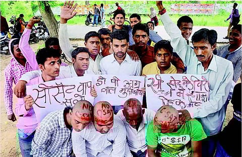 வரும் தேர்தலா? வளரும் தலைமுறையா?