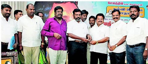 ஆராய்ச்சிப் படிப்பு வரை இலவசக் கல்வி வழங்க வேண்டும்: கிருஷ்ணகிரியில் திருமாவளவன் பேட்டி