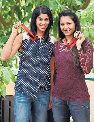 தடம் பதித்த தங்கத் தாரகைகள்