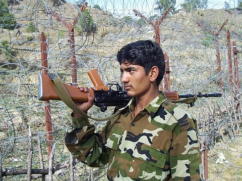 காஷ்மீரில் 5 நாட்களில் 6-வது முறை பாகிஸ்தான் ராணுவம் அத்துமீறல்