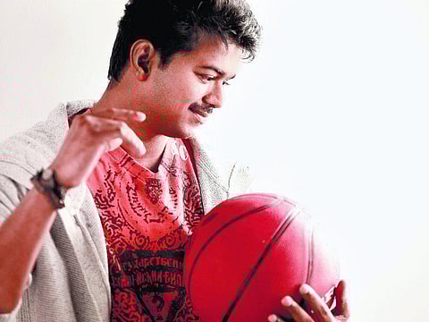 தலைக்கு மேல் கத்தி