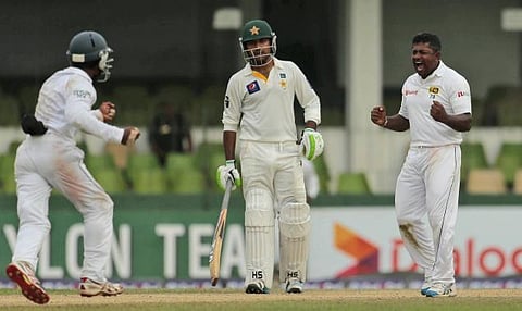 சதமடித்தார் சர்ஃப்ராஸ்; சாதித்தார் ஹெராத்