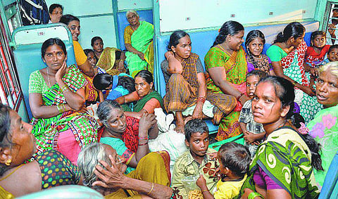 தெலங்கானா மக்கள்தொகை கணக்கெடுப்பில் பங்கேற்க சென்னையில் இருந்து விரையும் மக்கள்; ரயில்களில் ஆயிரக்கணக்கானோர் பயணம்