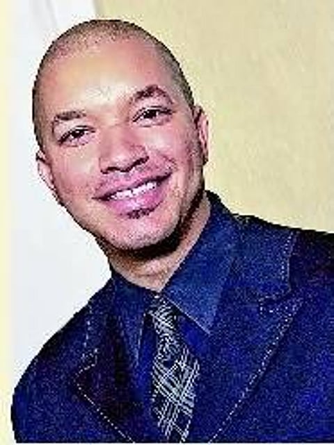 வேதனையிலிருந்து சாதனை: சாதனையாளர் ஜானி டெவாய்ன் விம்ப்ரே