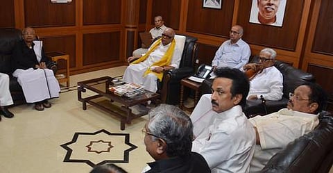 இலங்கைத் தமிழர் பிரச்சினைக்கு அரசியல் தீர்வு: மத்திய அரசுக்கு டெசோ வலியுறுத்தல்