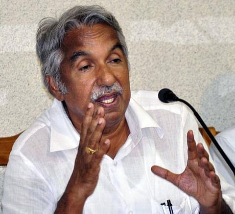 மதுவிலக்கை கொண்டுவரும் முடிவில் மாற்றம் இல்லை: கேரள முதல்வர் உம்மன் சாண்டி திட்டவட்டம்