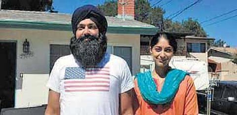 மை டியர் அமெரிக்கன்ஸ்: அமெரிக்க இந்தியனின் அடையாளம்