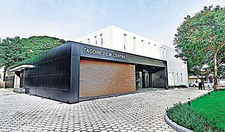 சென்னைக்குப் பெருமை சேர்க்கும் திரையரங்கம்