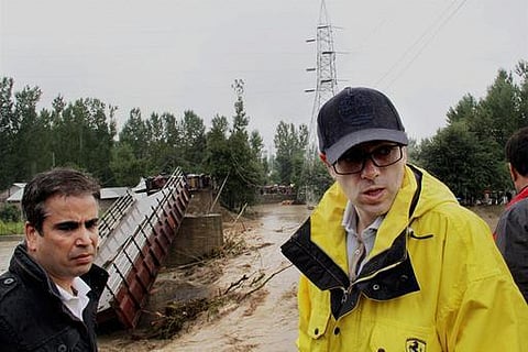 காஷ்மீர் மீட்புப் பணிகள்: மக்கள் கொந்தளிப்புக்கு ஒமர் அப்துல்லா விளக்கம்